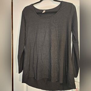 LuLaRoe Lynnae Black Ribbed Long Sleeve Top